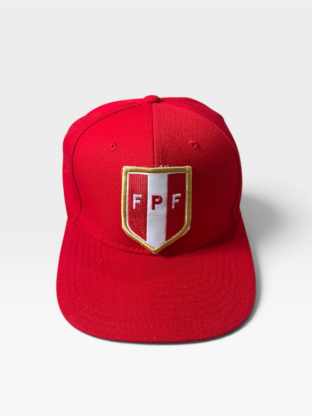 MUKA Headwear Peru National Soccer Team FPF Crest Snapback Hat Red One Size
